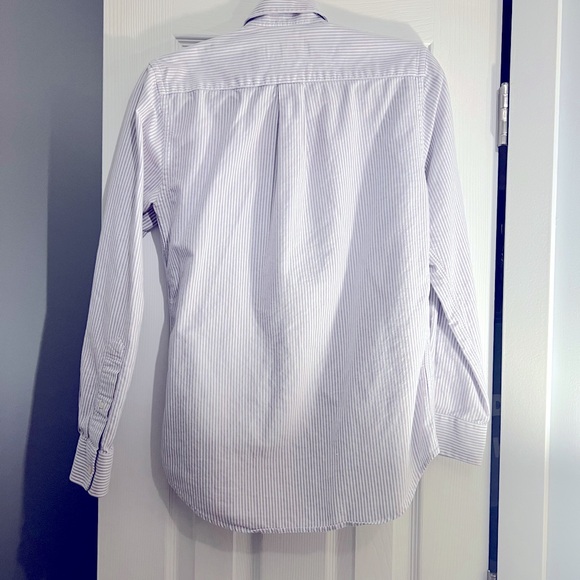 Vineyard Vines slim fit shirt, size XS, purple and white Oxford stripe. - Picture 5 of 7